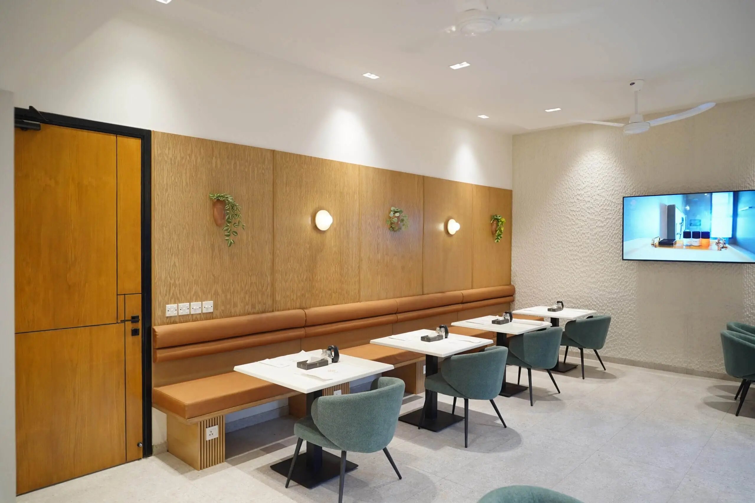 Breakfast and dining lounge at Central Residence, Karachi